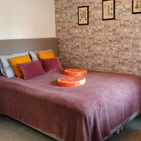 Orange Loft Apartment